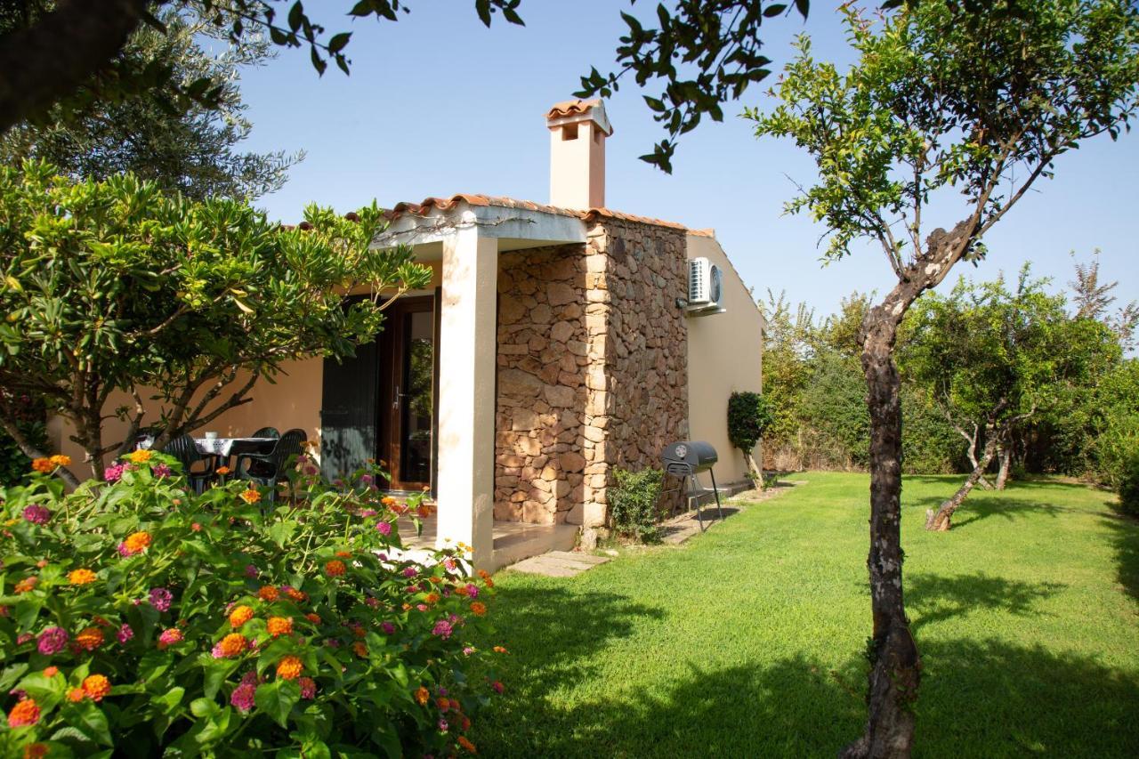 Residence Il Melograno San Teodoro  Exterior photo