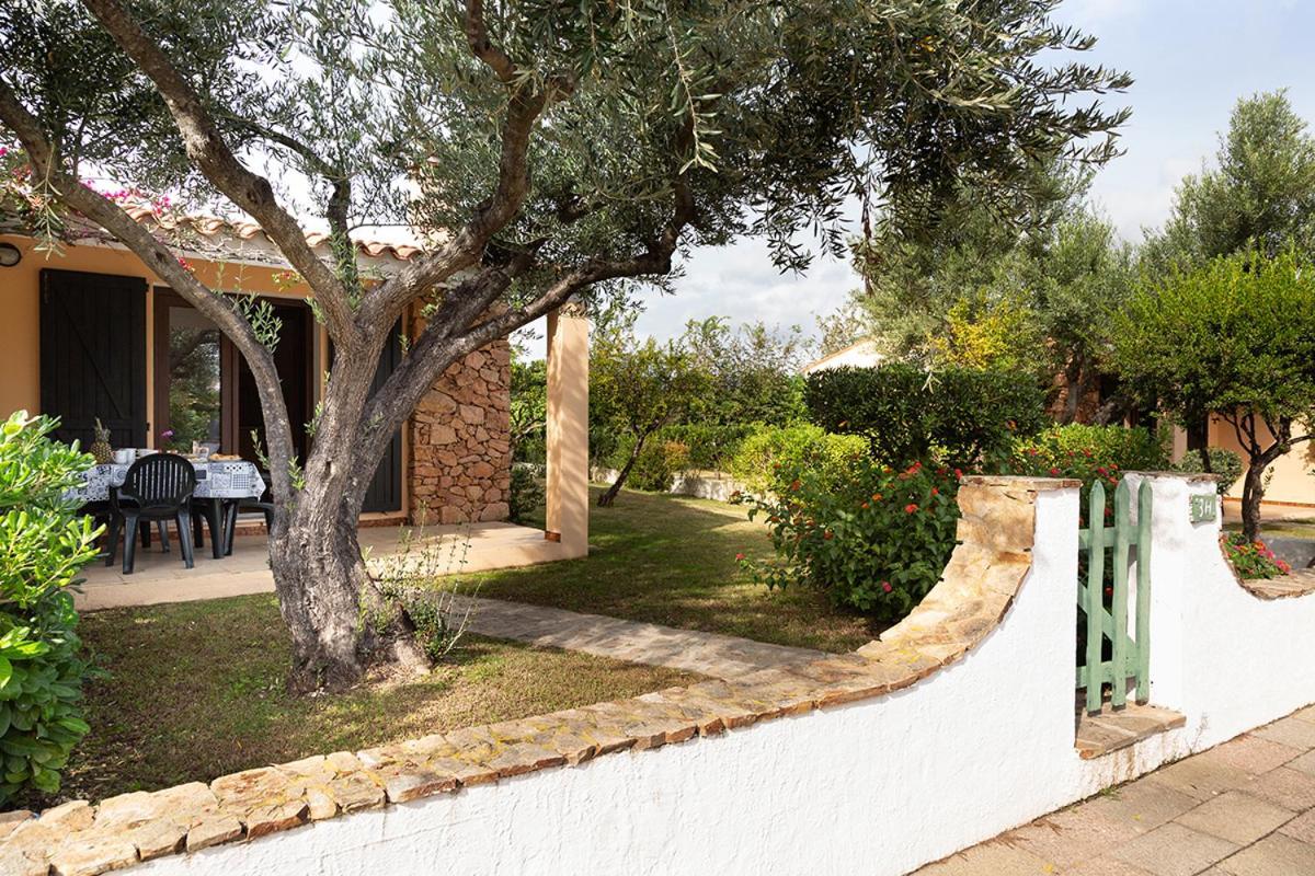 Residence Il Melograno San Teodoro  Exterior photo