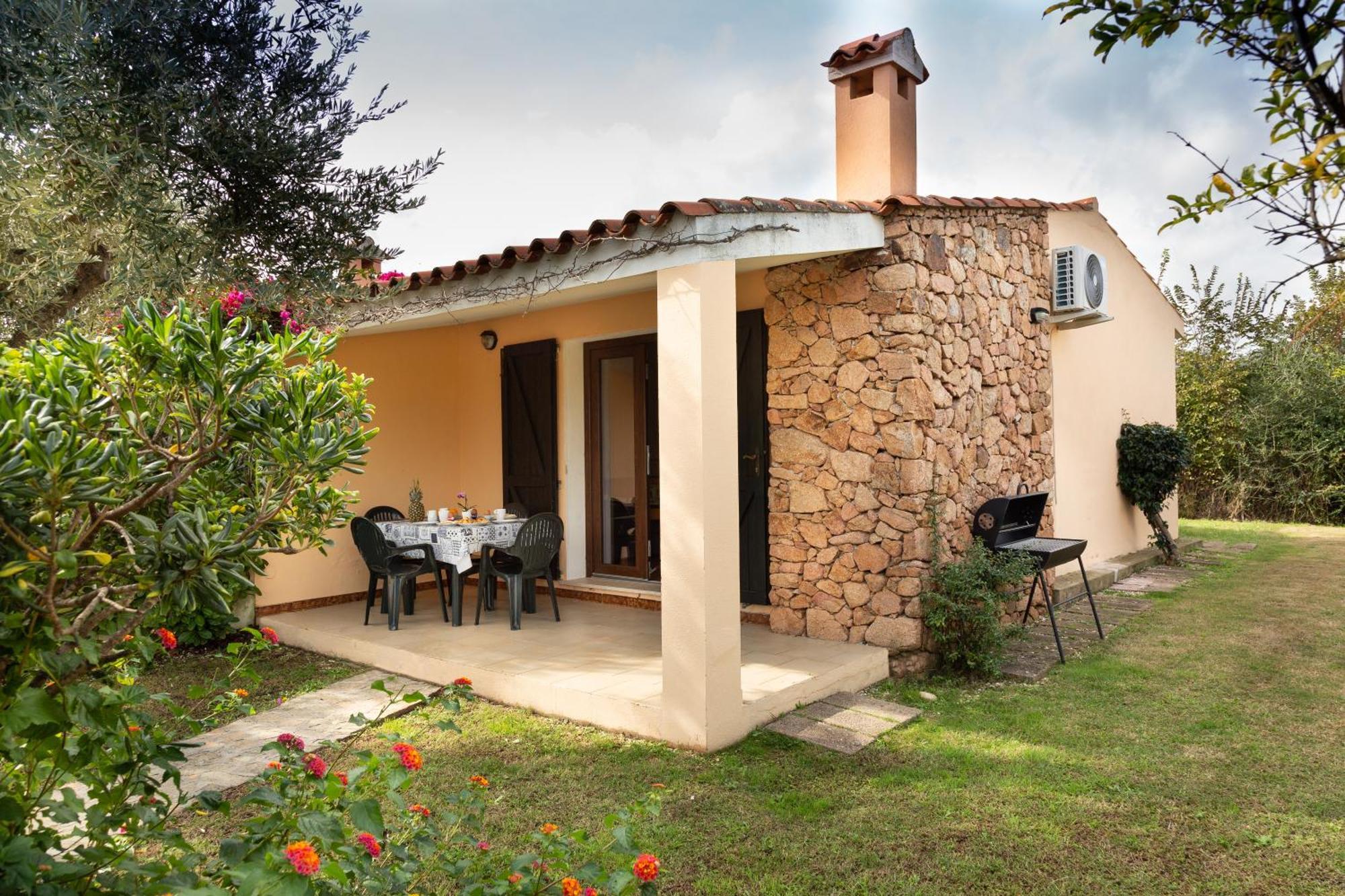Residence Il Melograno San Teodoro  Exterior photo