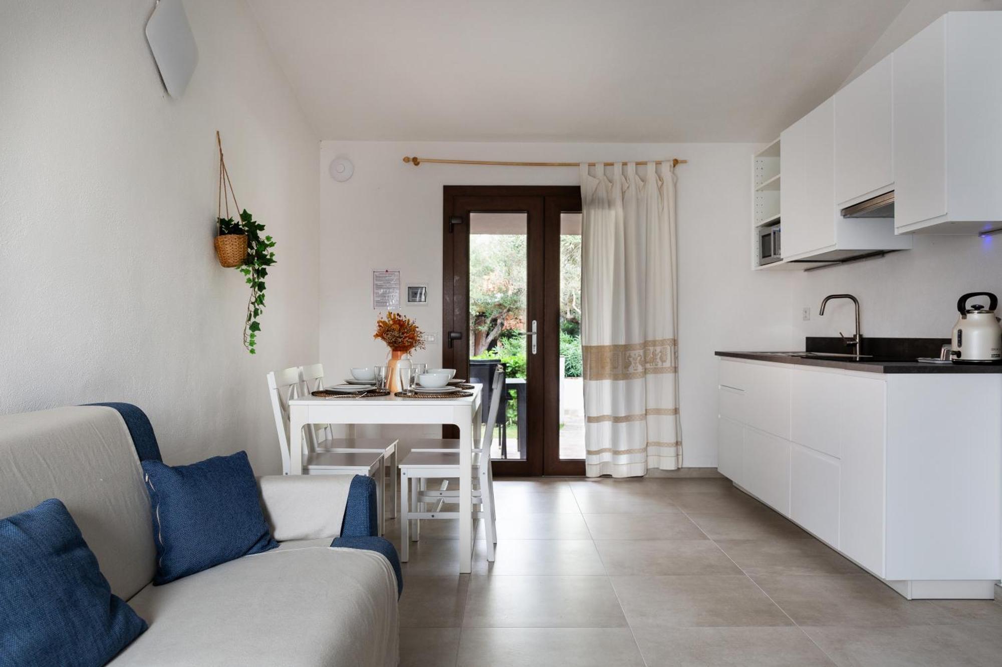 Residence Il Melograno San Teodoro  Exterior photo